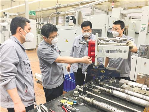 全力以赴抓好防控 有序推進生產經營